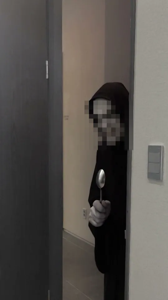 피부과 원장 해외 숏폼 썸네일 · 일본